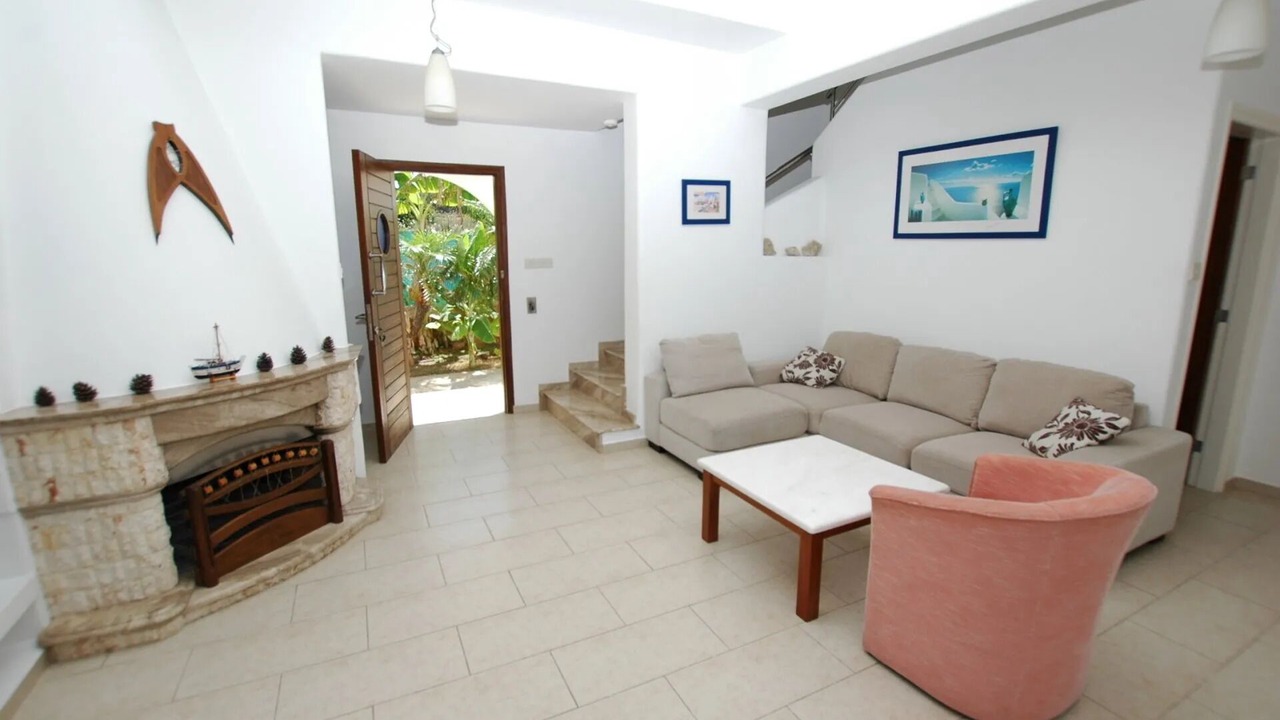 Photo of Livingroom in Kissonerga