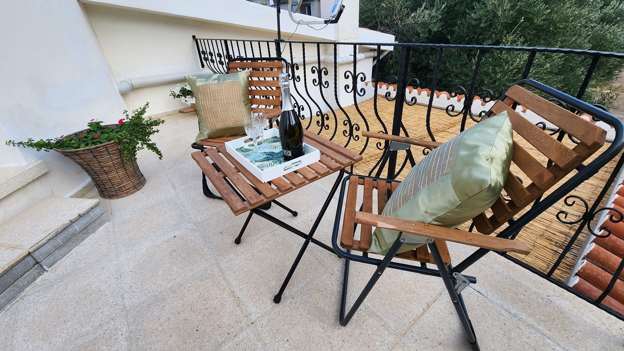 Photo of Patio Balcony in Kyrenia District