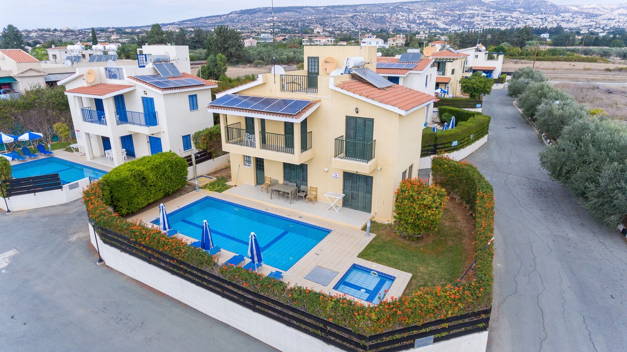 Photo of Outdoor in Pegeia
