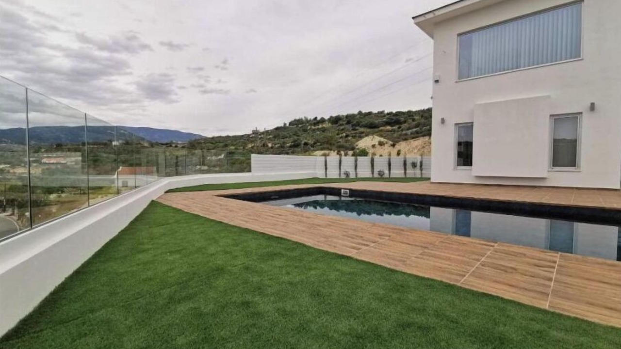 Photo of Outdoor in Monagri