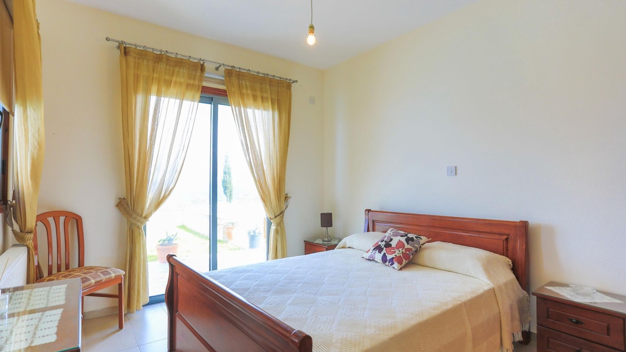 Photo of Bedroom in Lara
