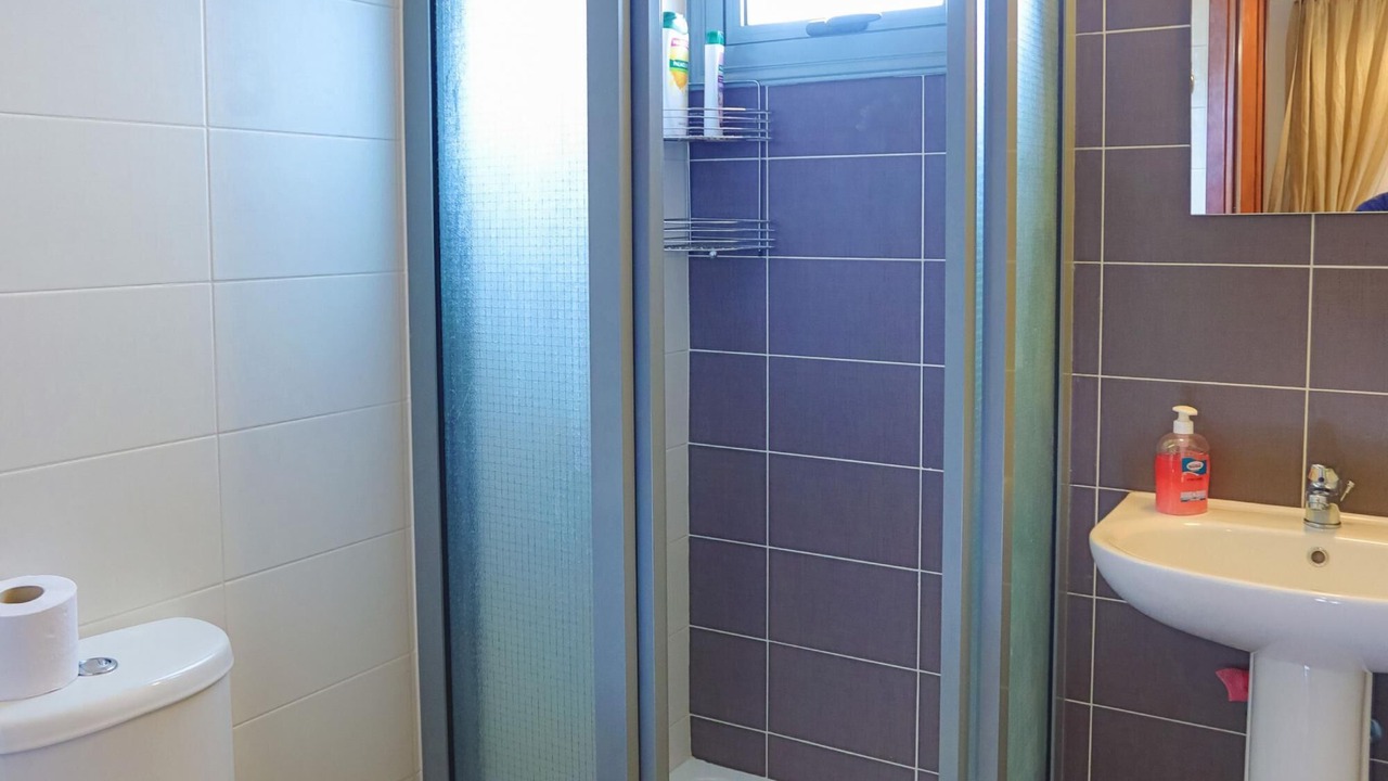 Photo of Bathroom in Lara