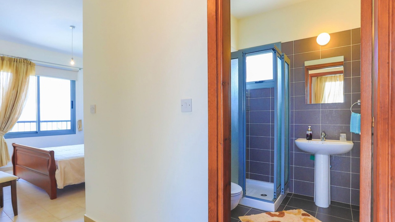 Photo of Bedroom in Lara