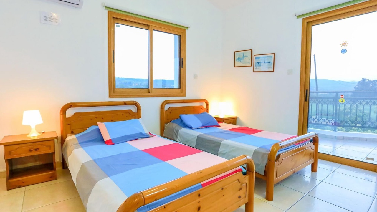 Photo of Bedroom in Latchi