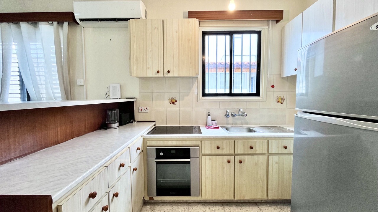 Photo of Kitchen in Meneou
