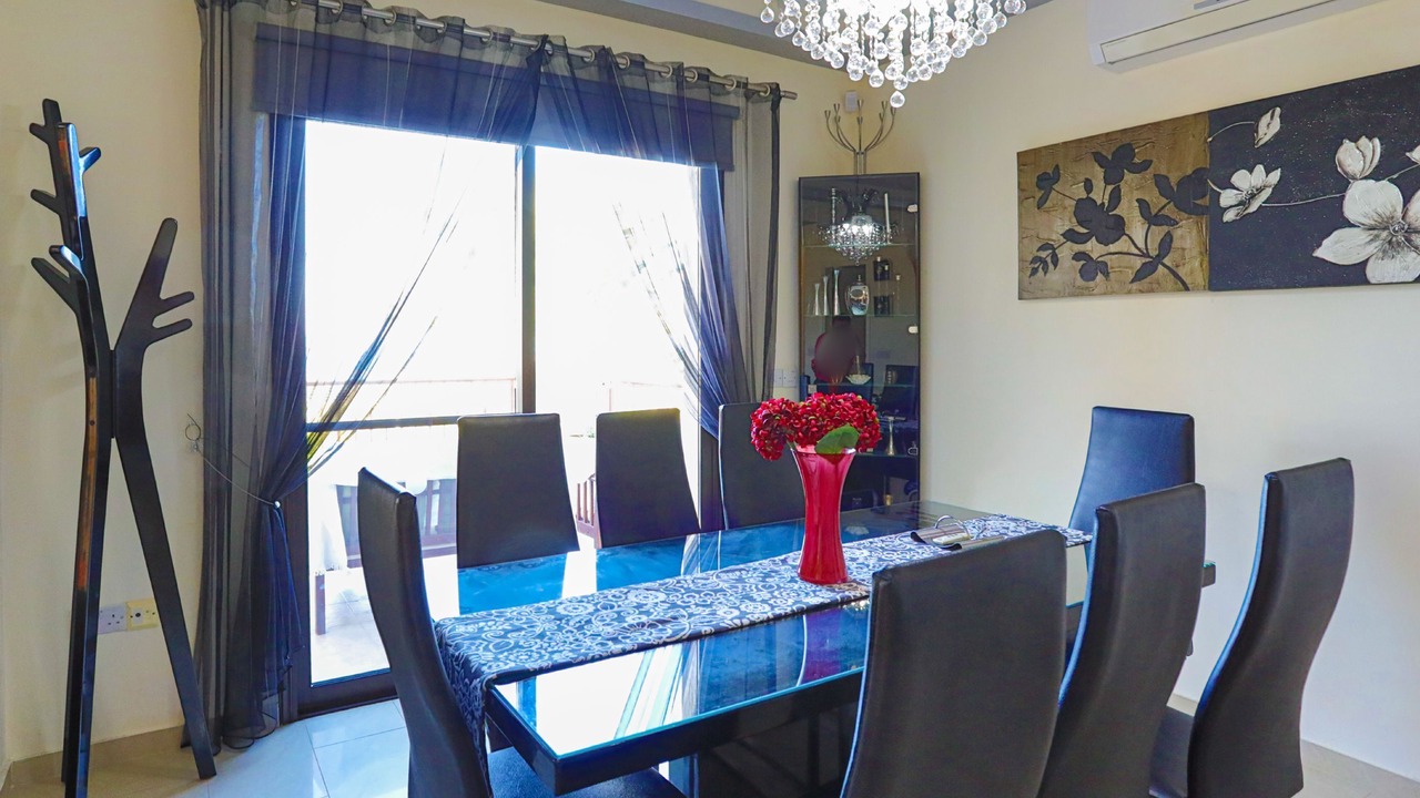 Photo of Bedroom in Latsi