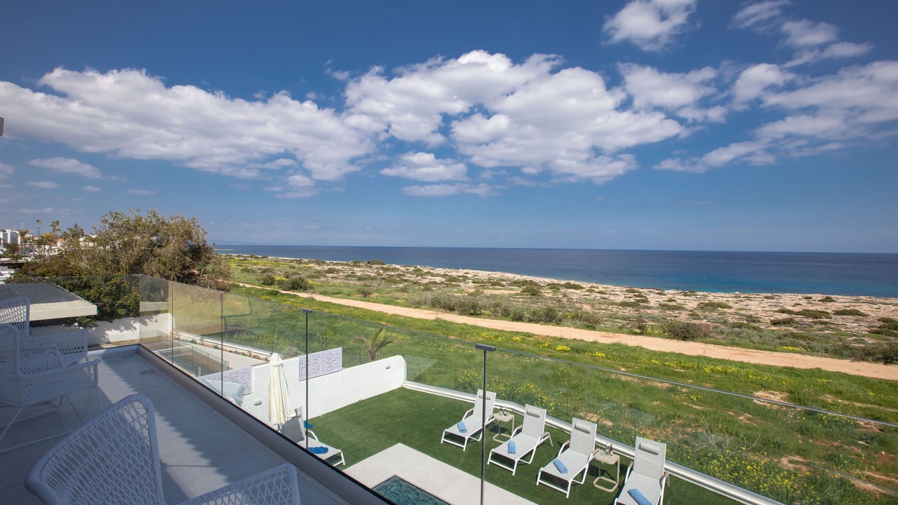Photo of Patio Balcony in Cape Greko