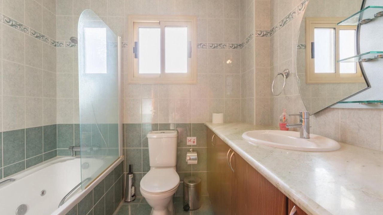 Photo of Bathroom in Ayia Marina Chrysochous