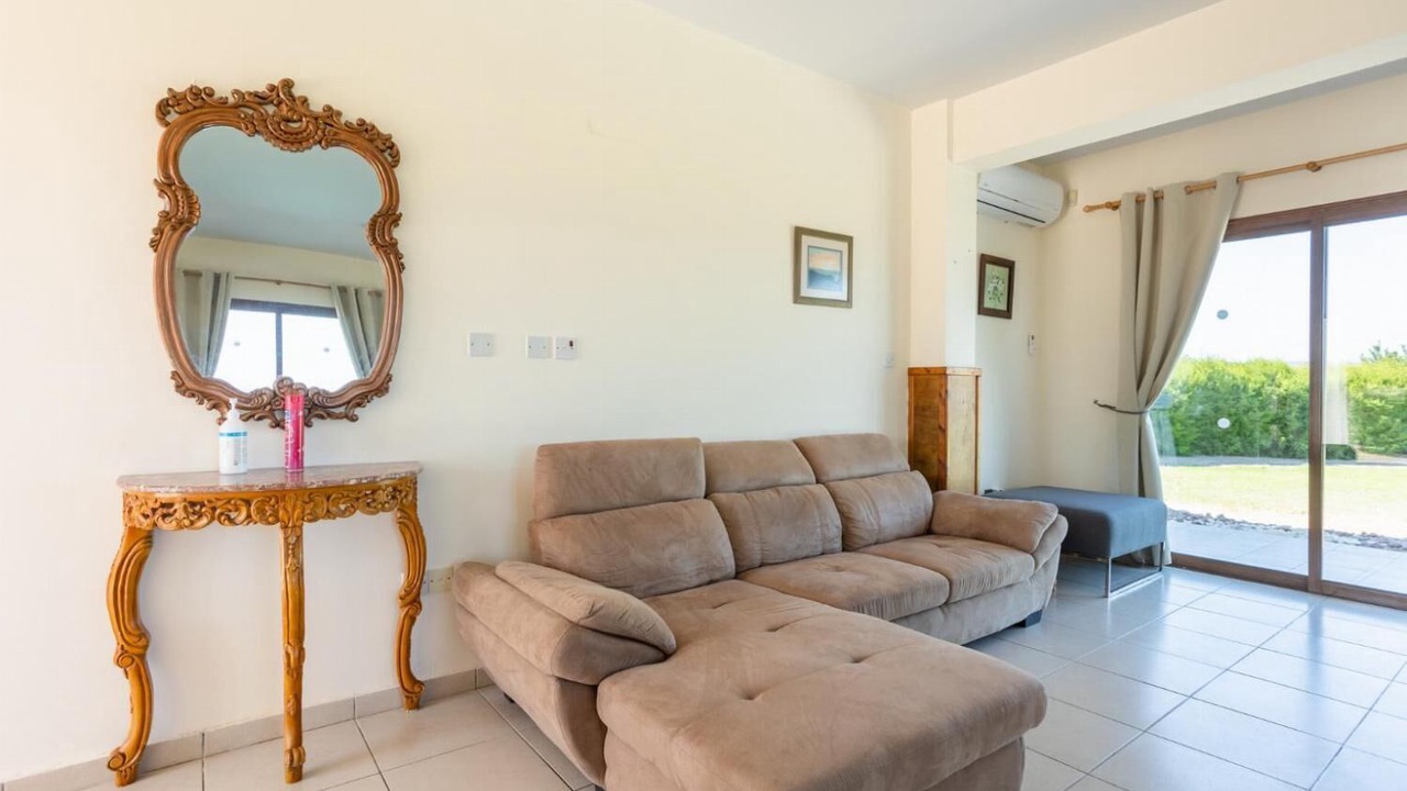 Photo of Livingroom in Polis