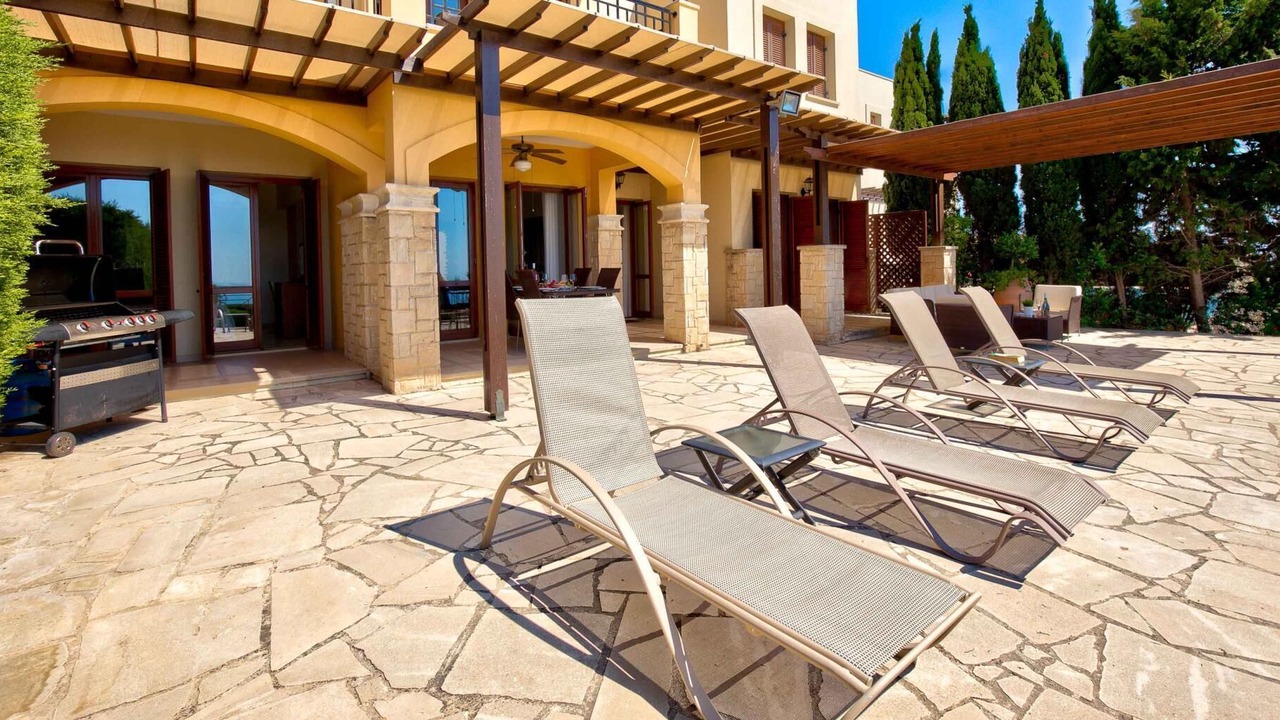 Photo of Patio Balcony in Aphrodite Hills