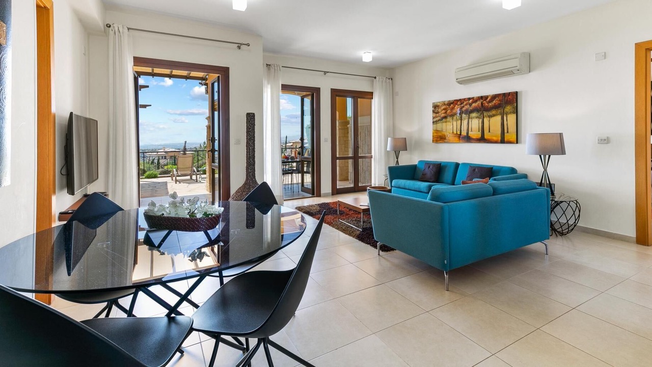 Photo of Livingroom in Aphrodite Hills
