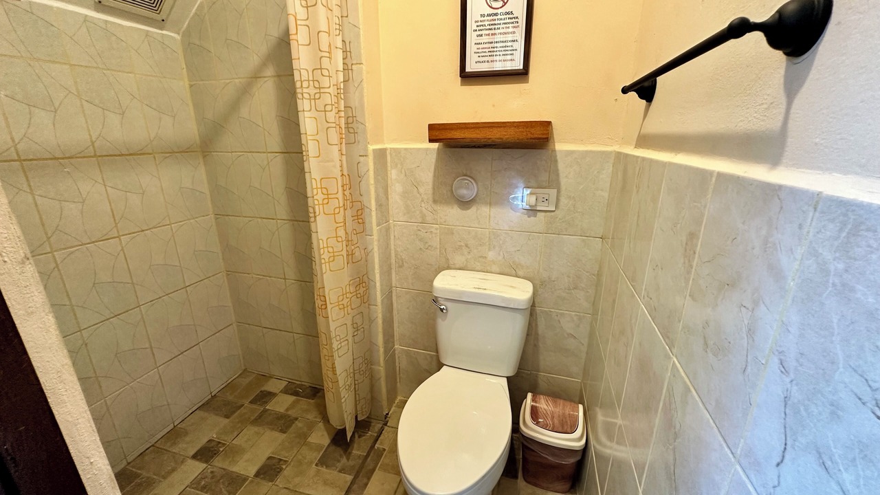 Photo of Bathroom in Leon