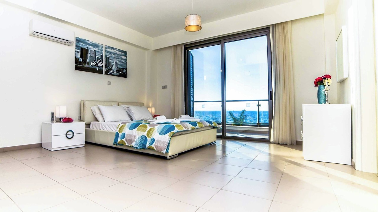 Photo of Bedroom in Polis