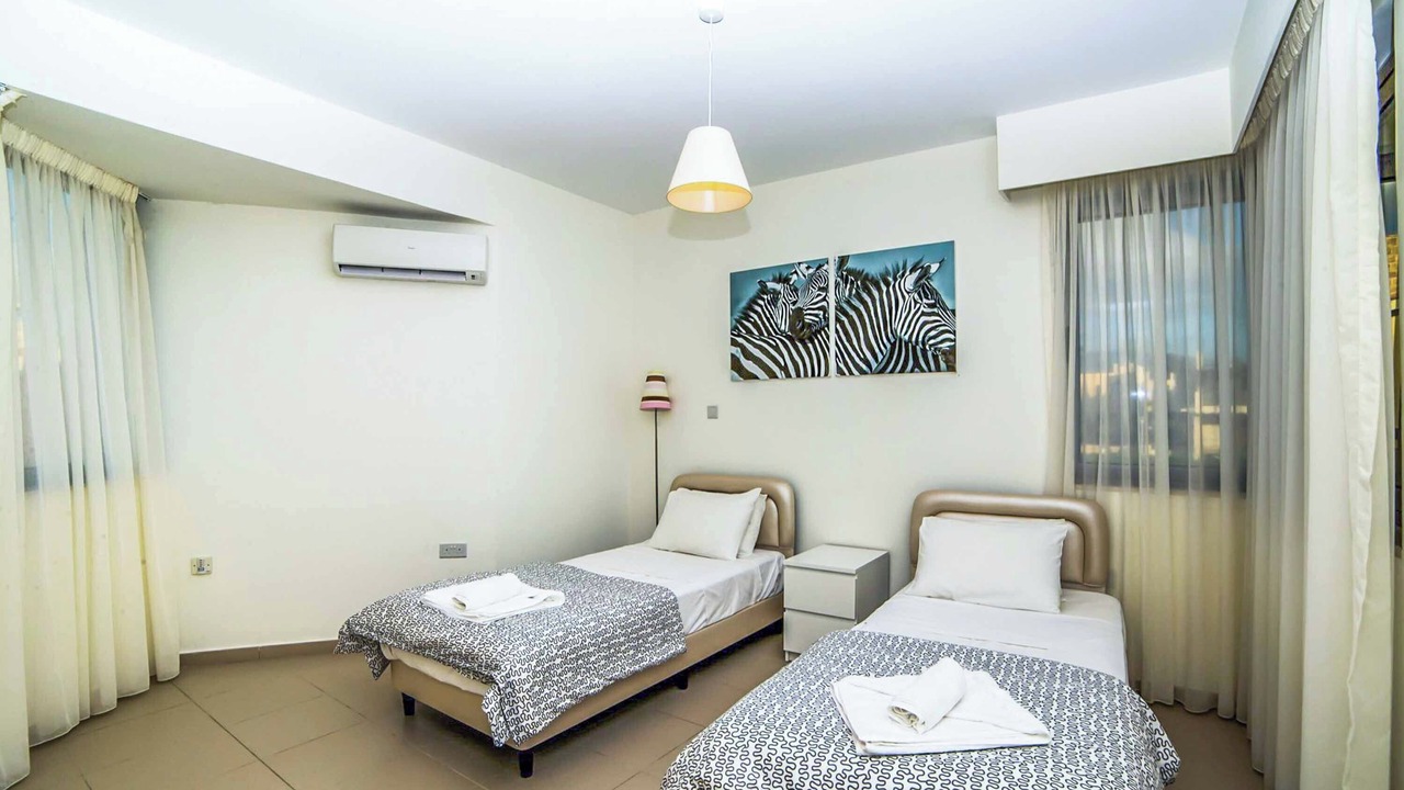 Photo of Bedroom in Polis
