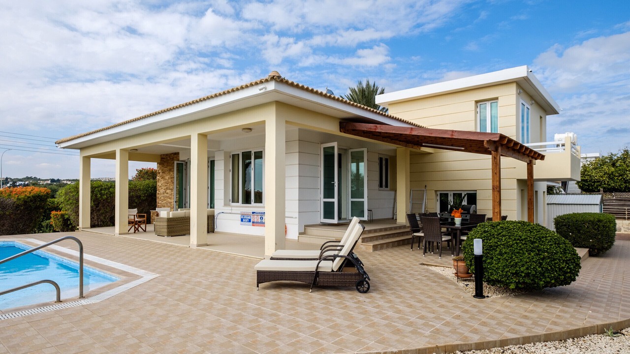Photo of Outdoor in Cape Greko