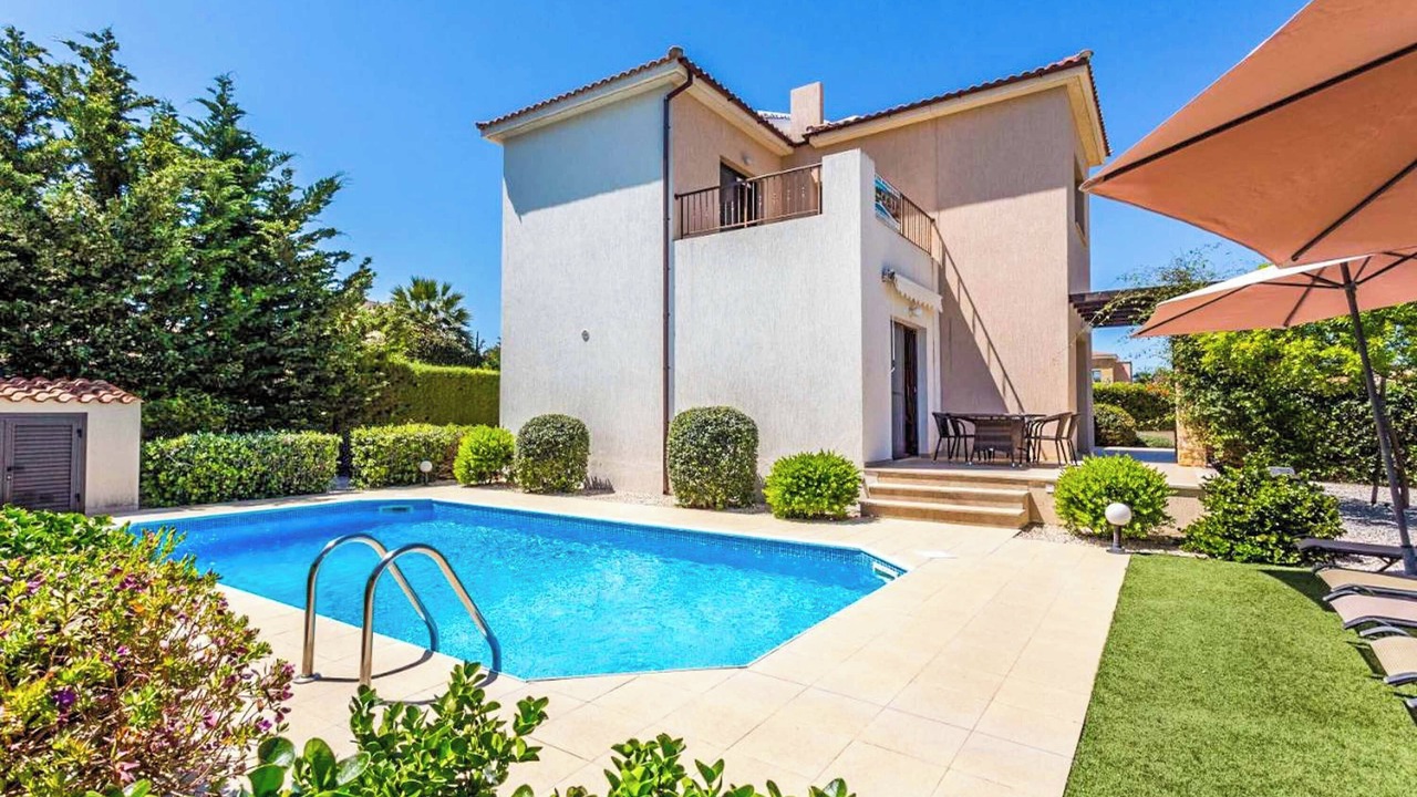 Photo of Outdoor in Latsi