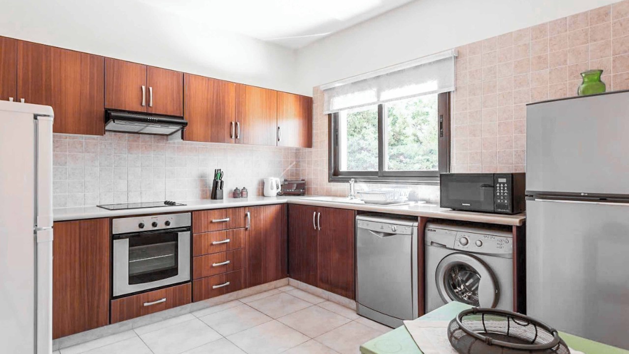 Photo of Kitchen in Latsi