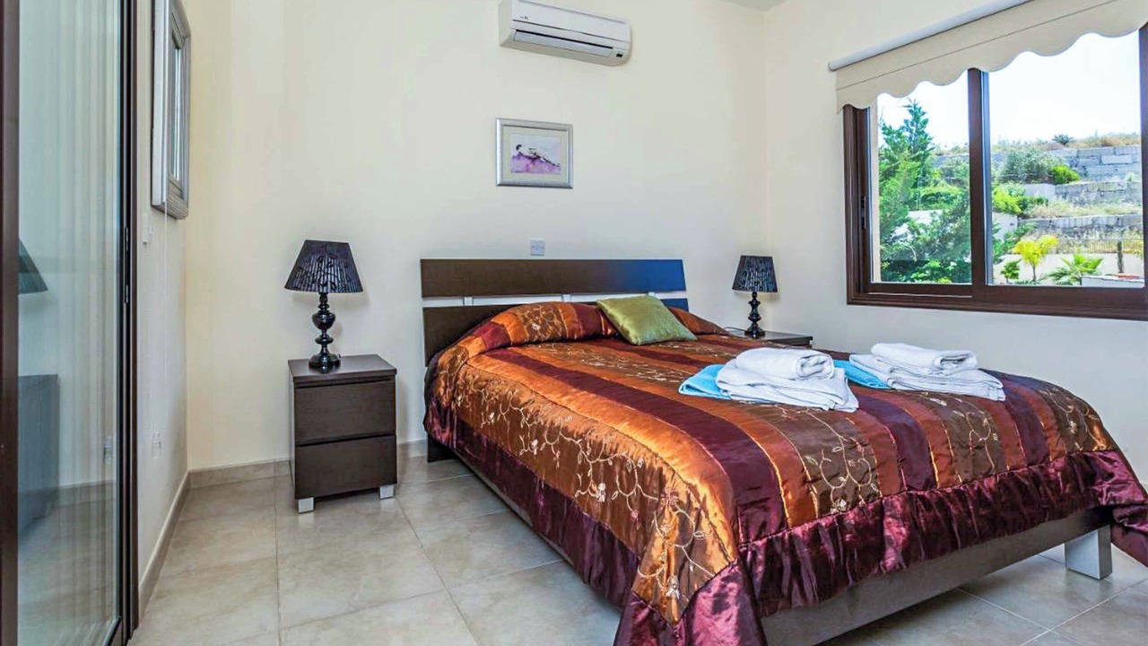 Photo of Bedroom in Latsi