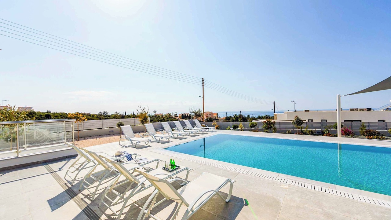 Photo of Outdoor in Peyia Town