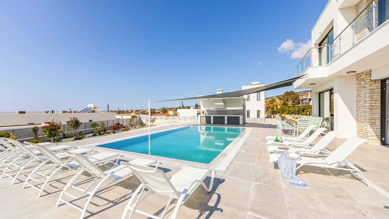 Photo of Outdoor in Peyia Town