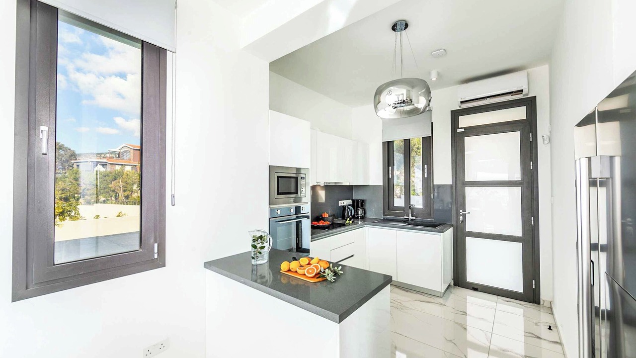 Photo of Kitchen in Peyia Town