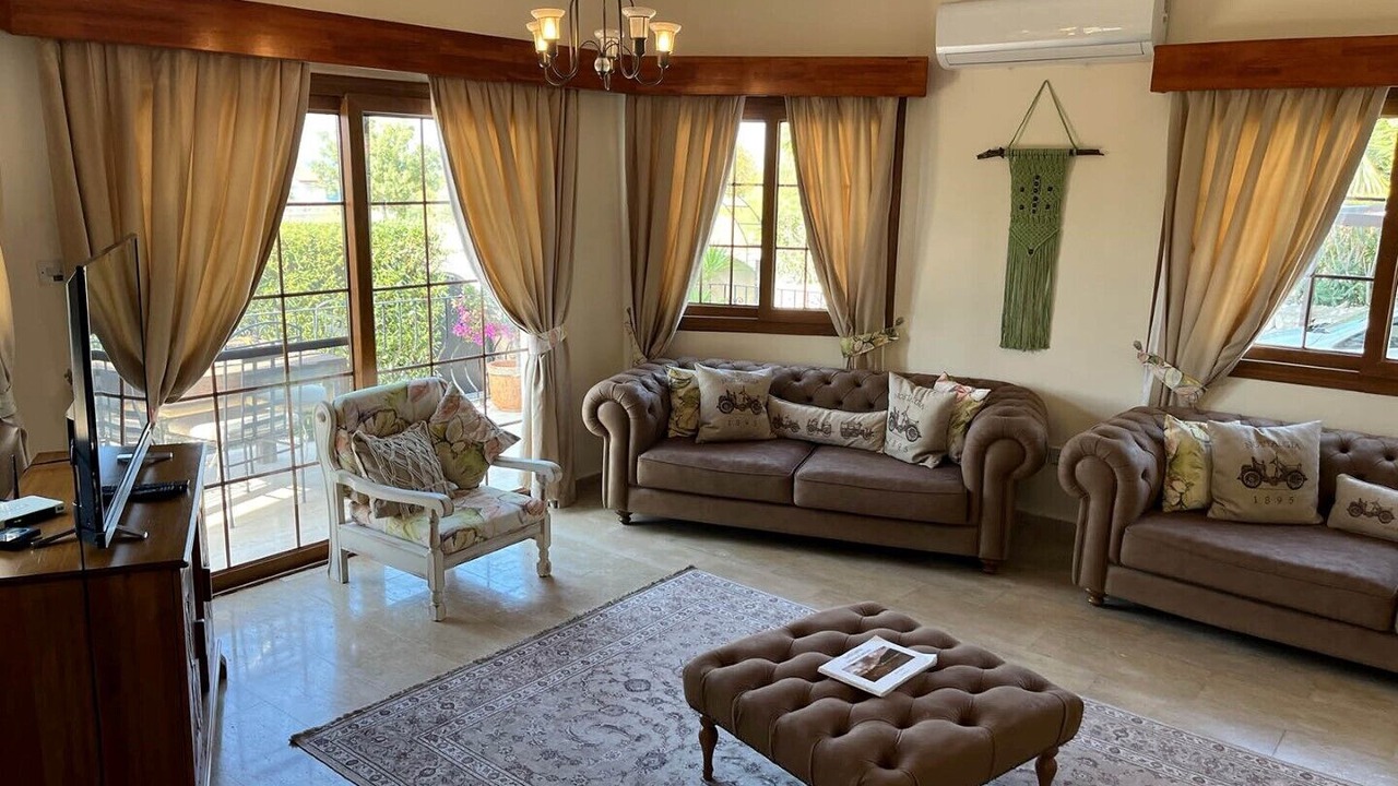 Photo of Livingroom in Esentepe