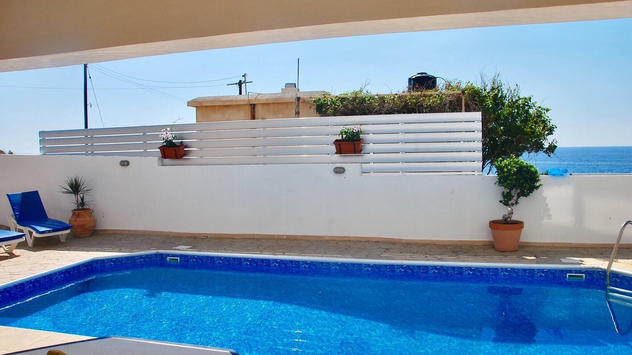 Photo of Outdoor in Pomos