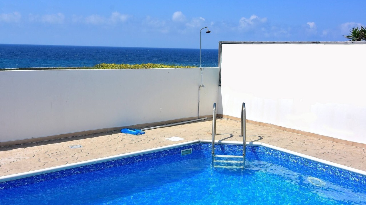 Photo of Outdoor in Pomos