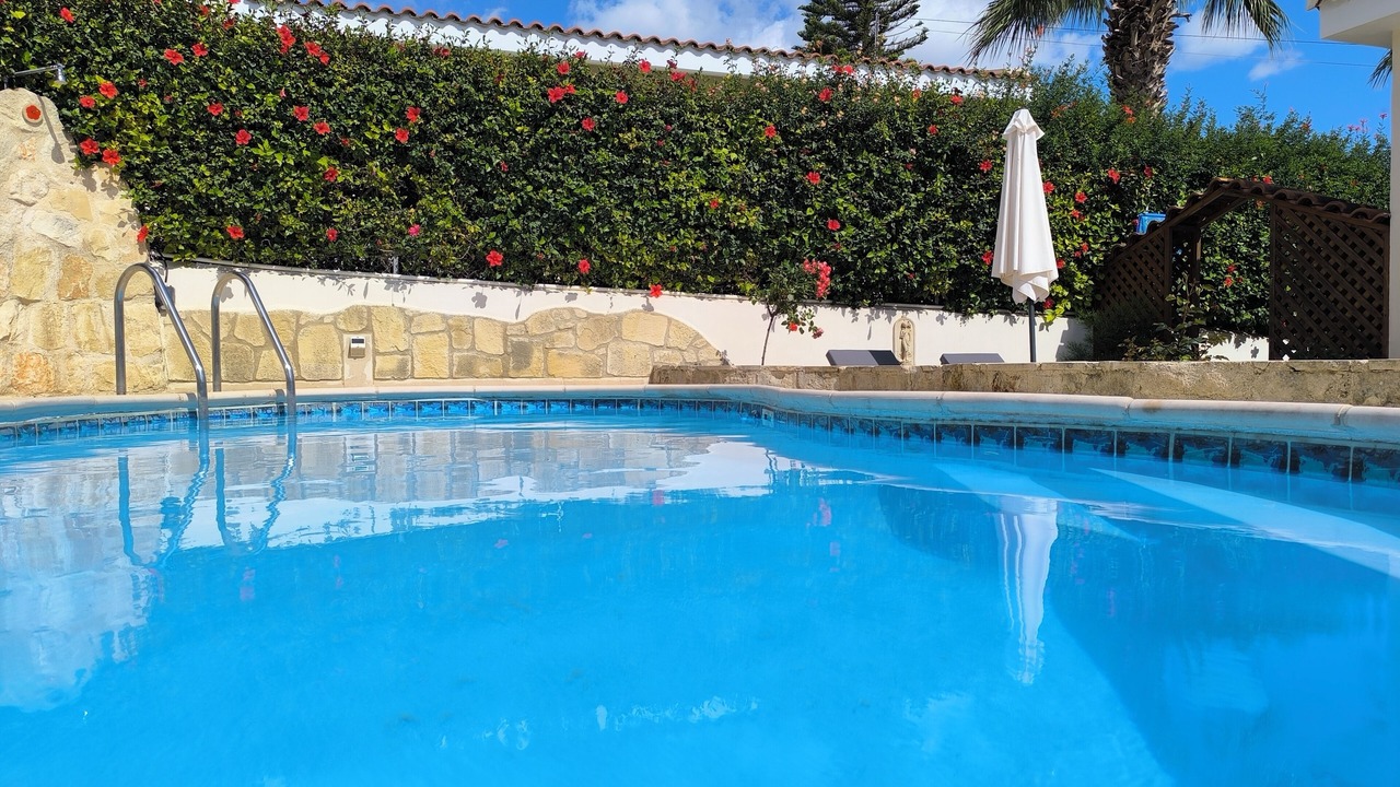 Photo of Outdoor in Peyia Town