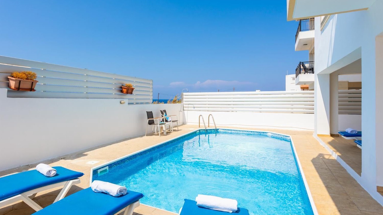 Photo of Outdoor in Pomos
