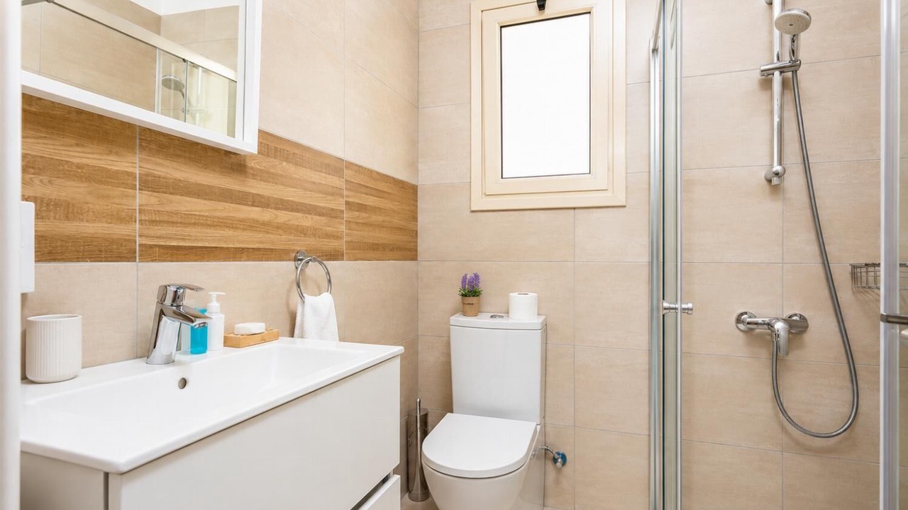 Photo of Bathroom in Pomos