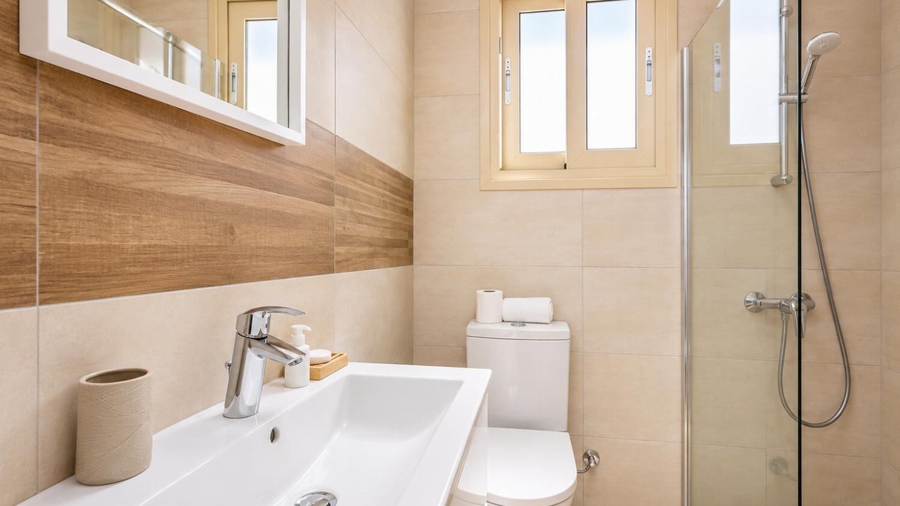 Photo of Bathroom in Pomos