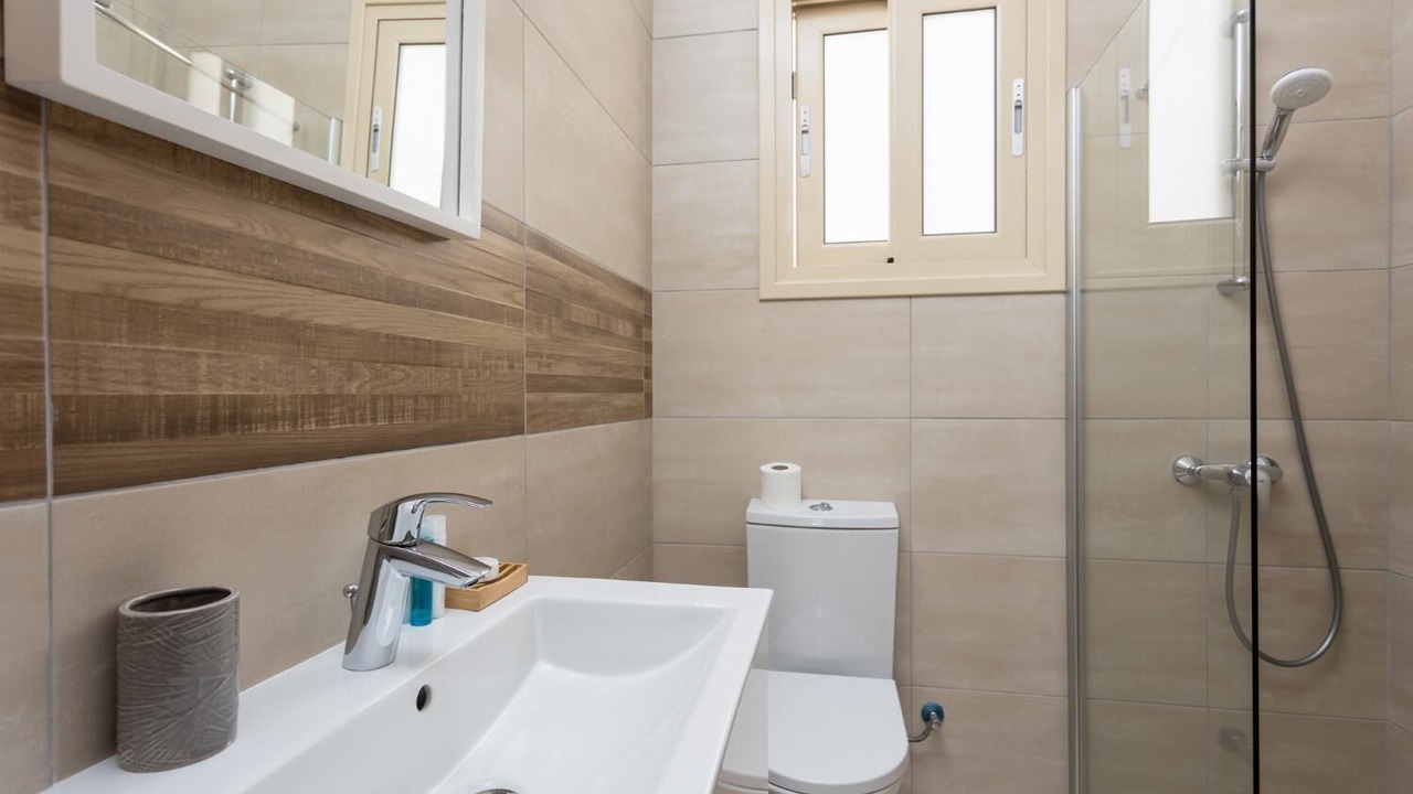 Photo of Bathroom in Pomos