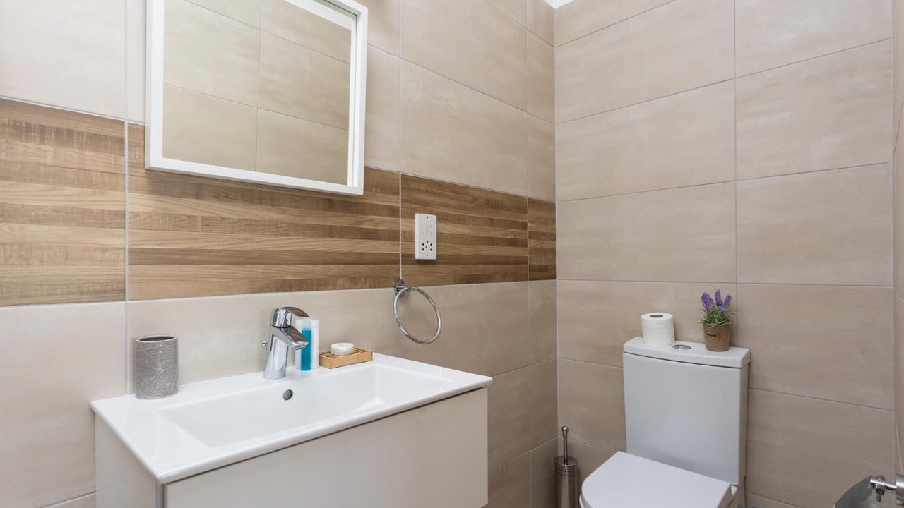 Photo of Bathroom in Pomos