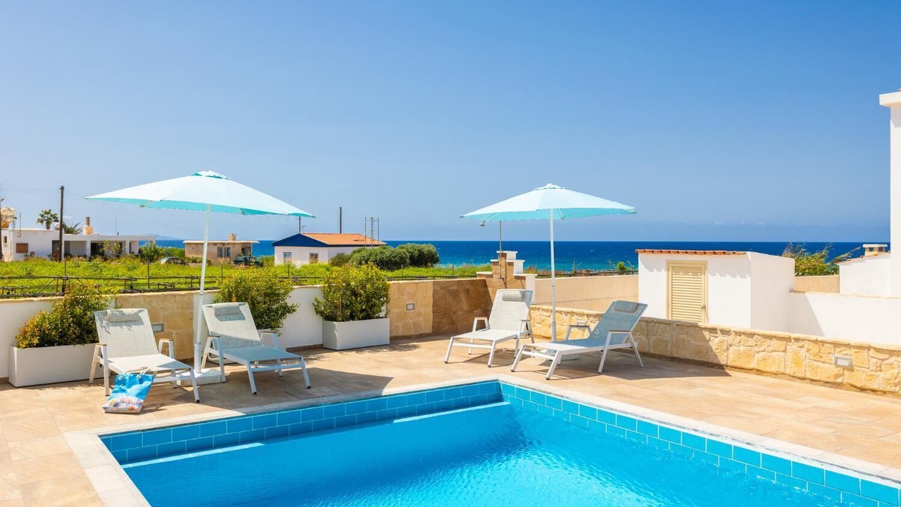 Photo of Outdoor in Pomos
