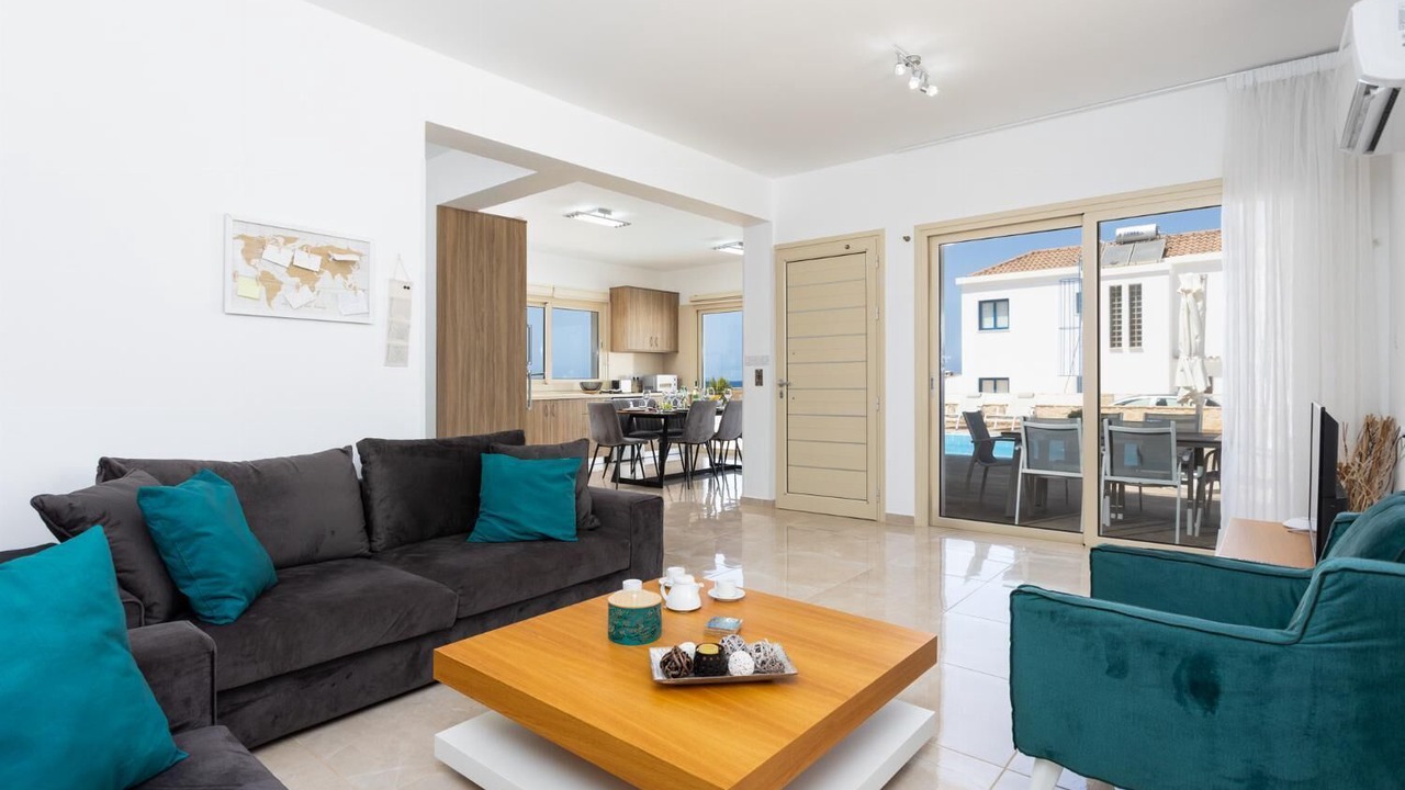 Photo of Bedroom in Pomos