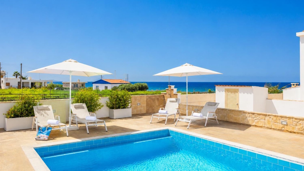 Photo of Outdoor in Pomos
