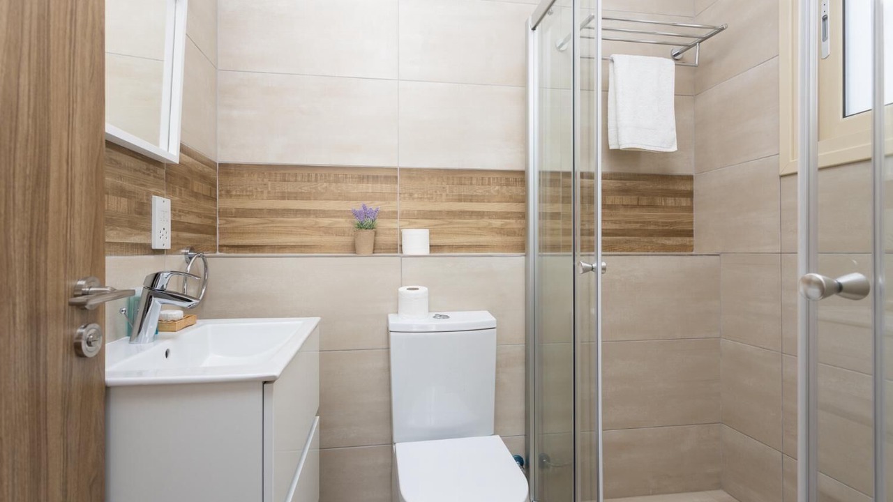 Photo of Bathroom in Pomos