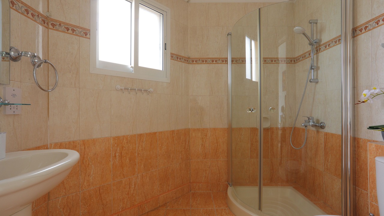 Photo of Bathroom in Universal