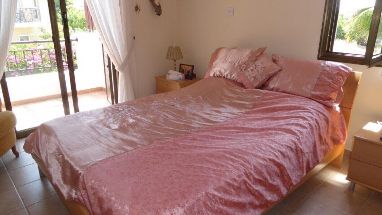 Photo of Bedroom in Emba