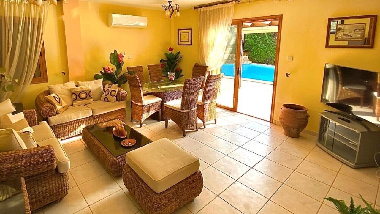 Photo of Livingroom in Ayia Thekla