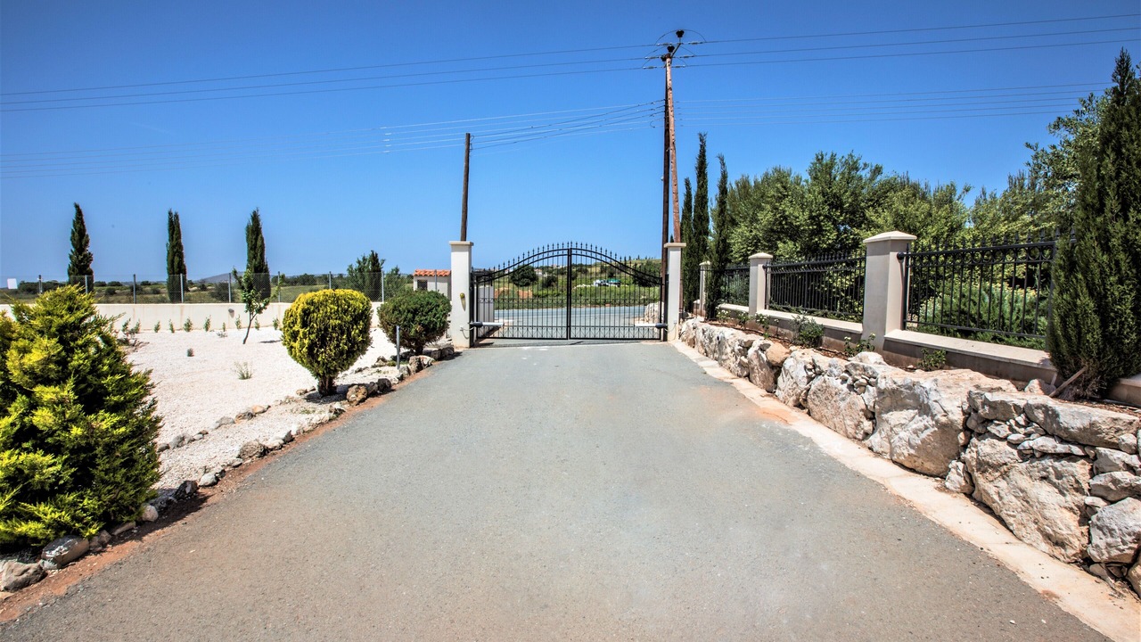 Photo of Outdoor in Kathikas
