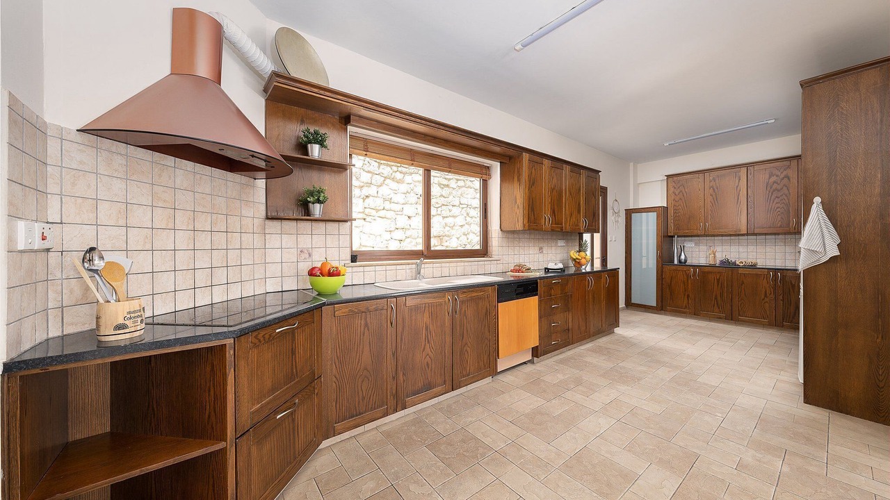 Photo of Kitchen in Letymvou
