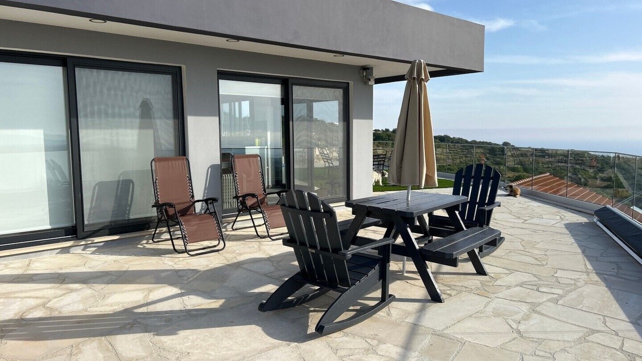 Photo of Outdoor in Tremithousa