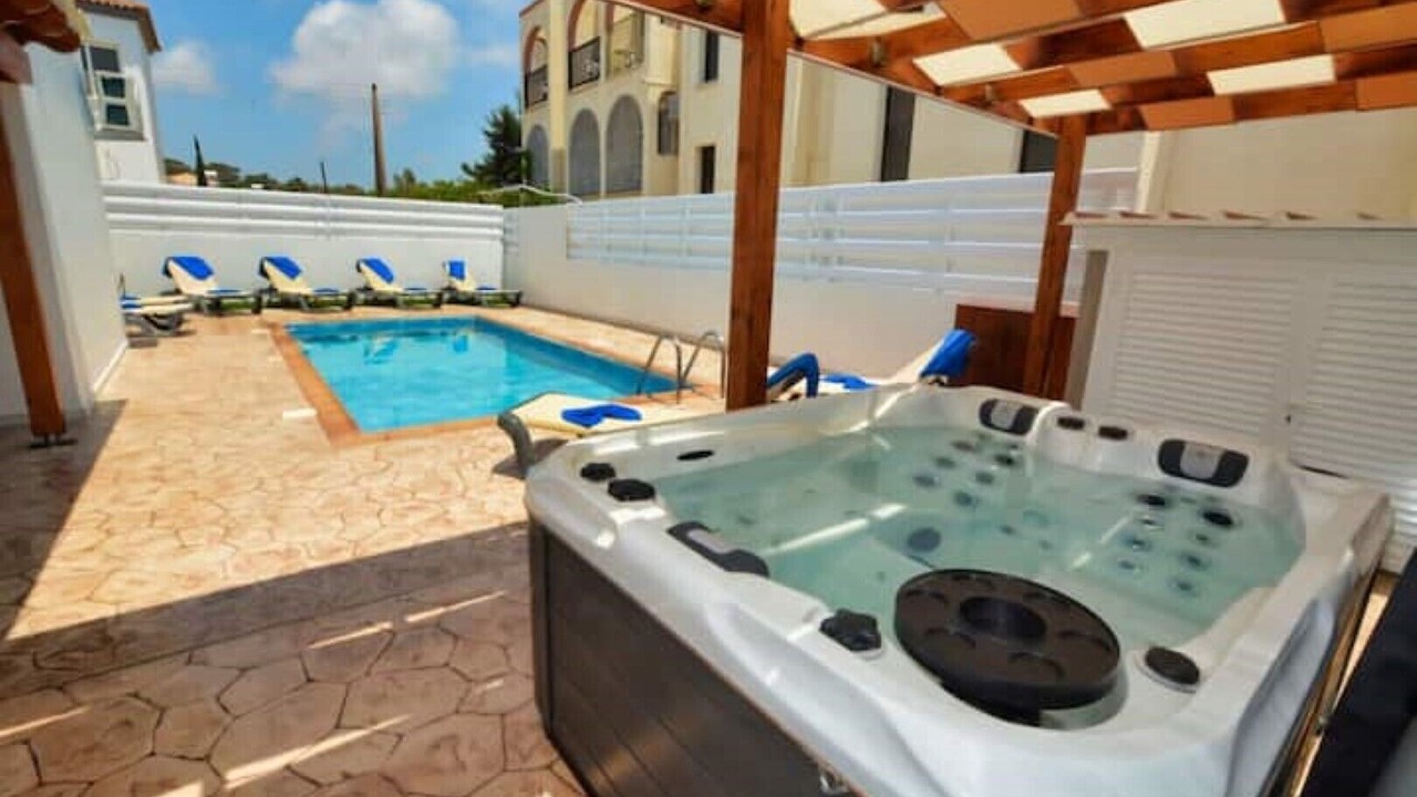 Photo of Outdoor in Tseri
