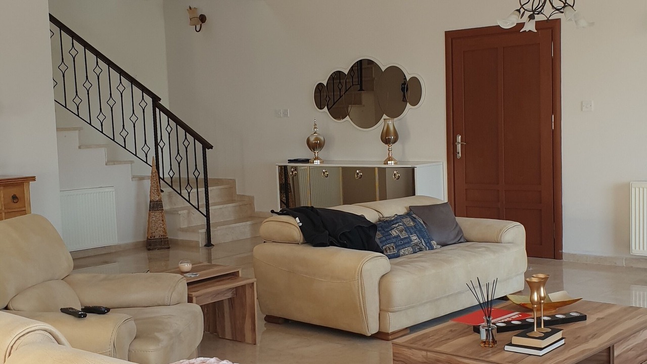 Photo of Livingroom in Kyrenia