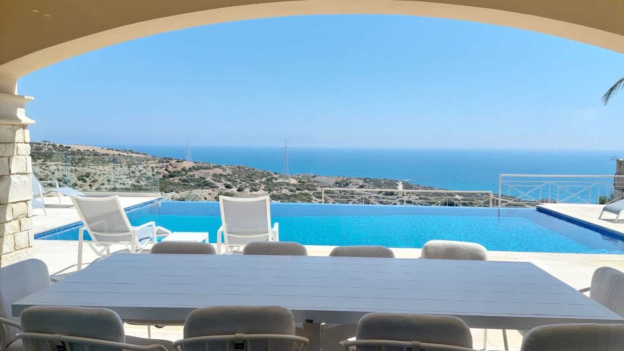 Photo of Bedroom in Aphrodite Hills