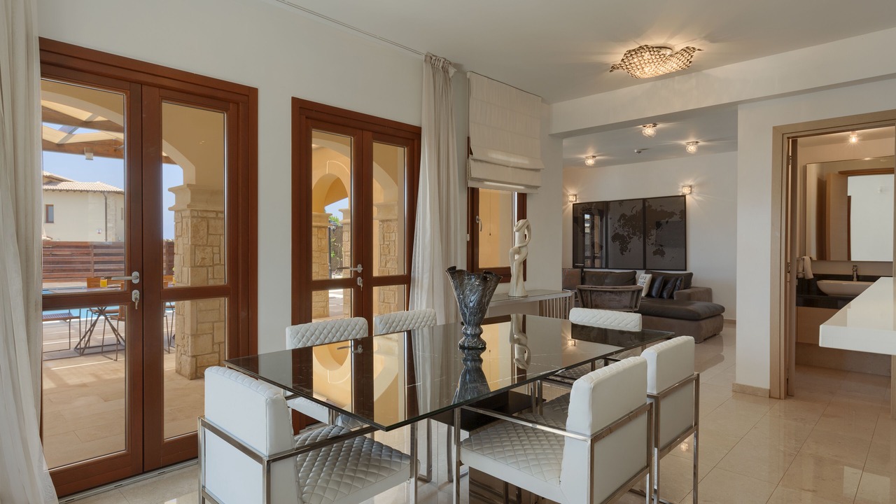 Photo of Livingroom in Aphrodite Hills