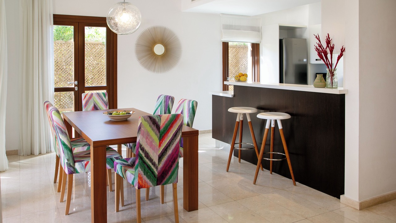 Photo of Livingroom in Aphrodite Hills
