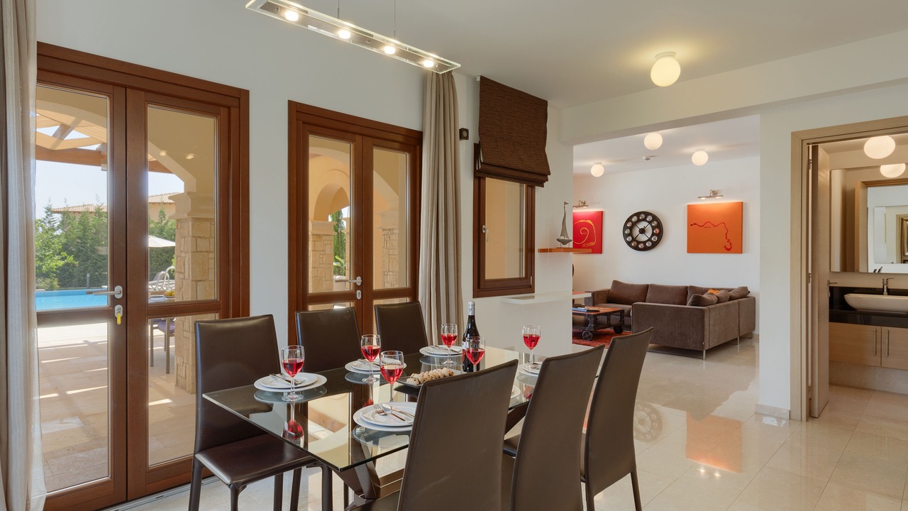 Photo of Livingroom in Aphrodite Hills